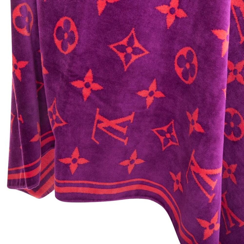 LOUIS VUITTON Vuittamins pink purple cotton LV monogram beach towel - Picture 8 of 10
